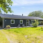 Thurgot - 100m From The Sea By Interhome *