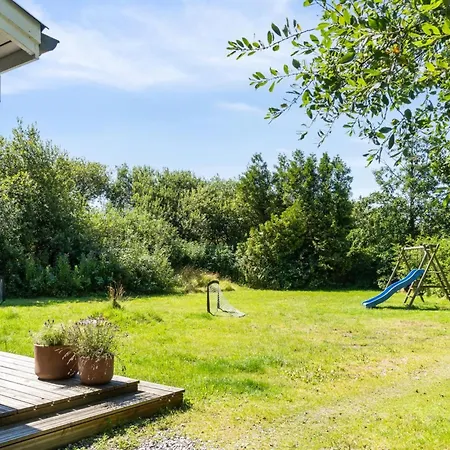 Thurgot - 100m From The Sea By Interhome *
