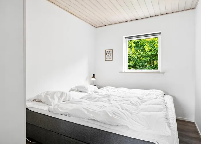 Thurgot - 100m From The Sea By Interhome *