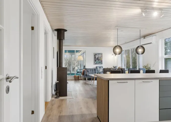 Thurgot - 100m From The Sea By Interhome Semesterbostad